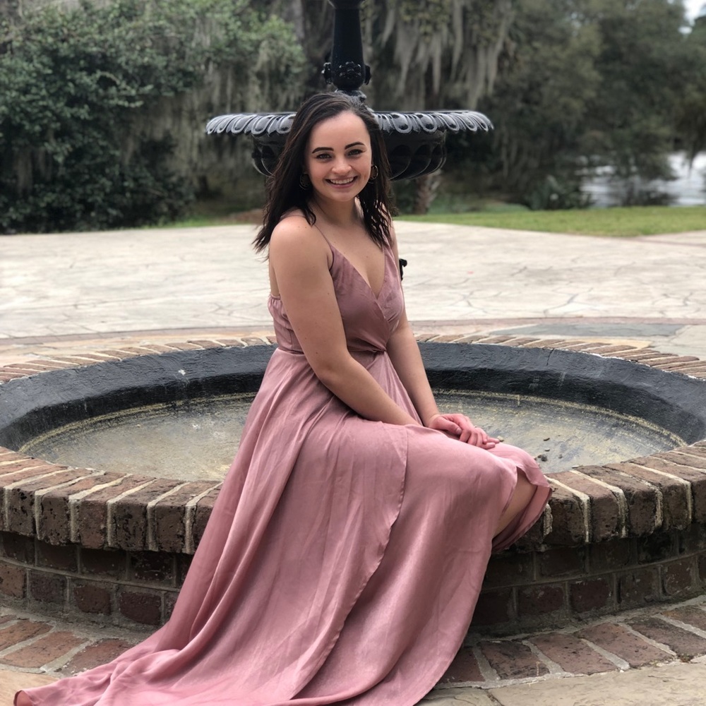 Meet your Posher, Amaya